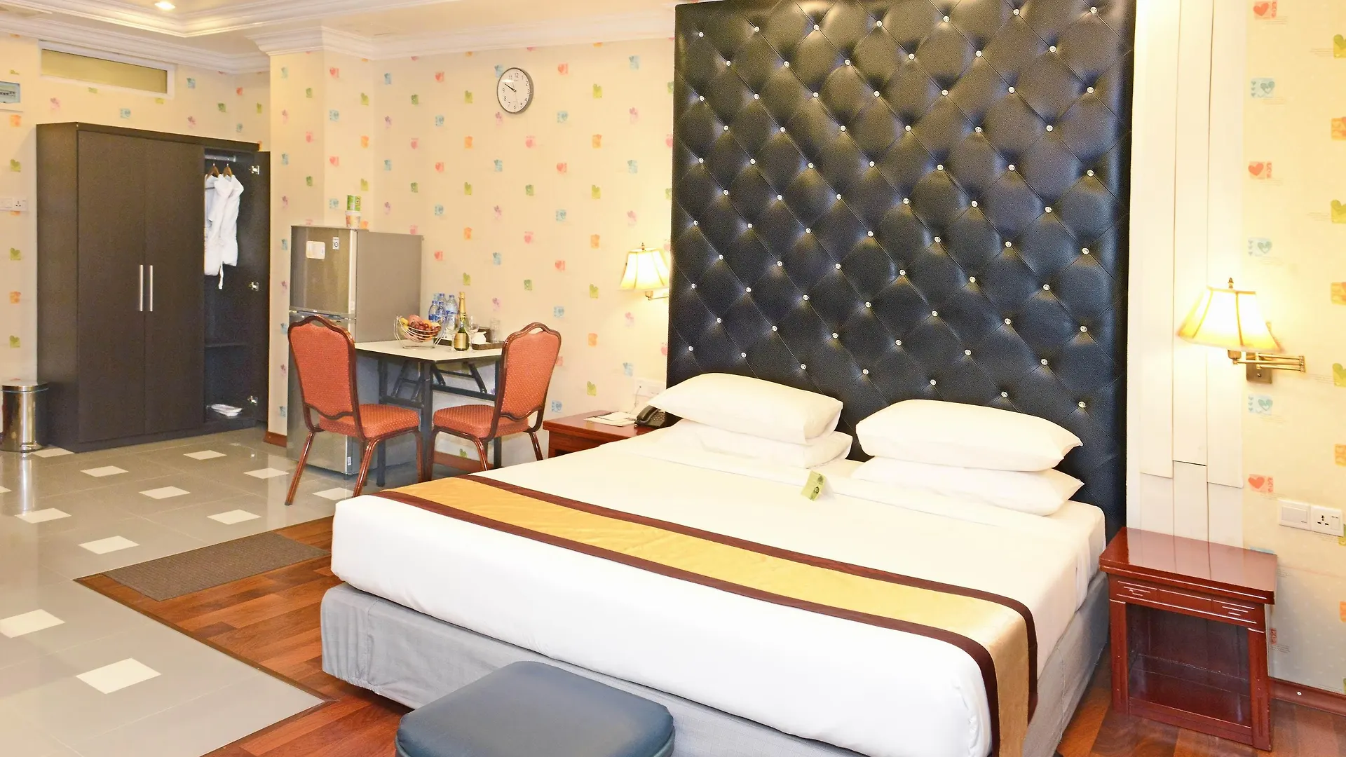 Hotel Grand United - Ahlone Branch Yangon